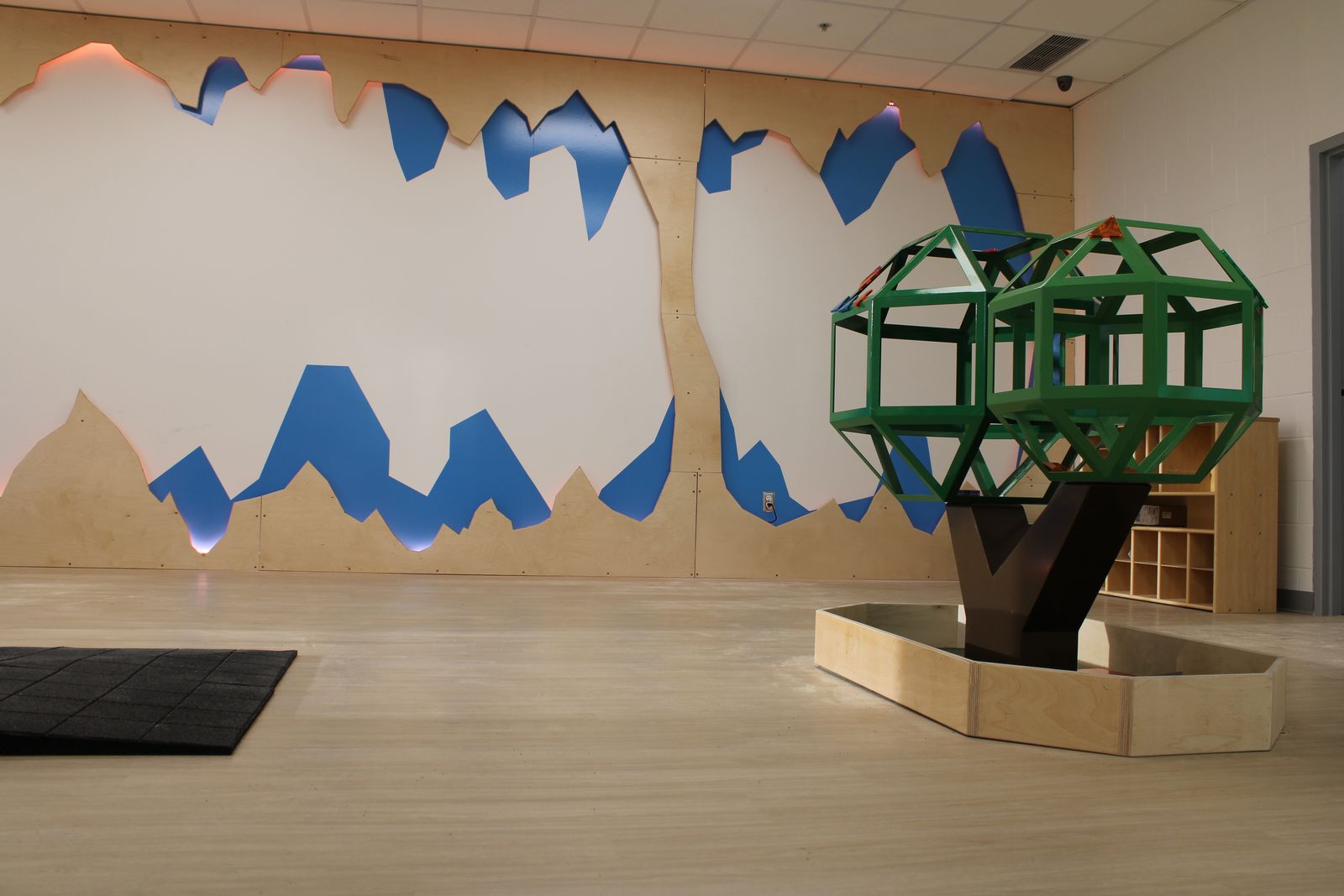Explorer Point: Groves + Caves — project photo 5