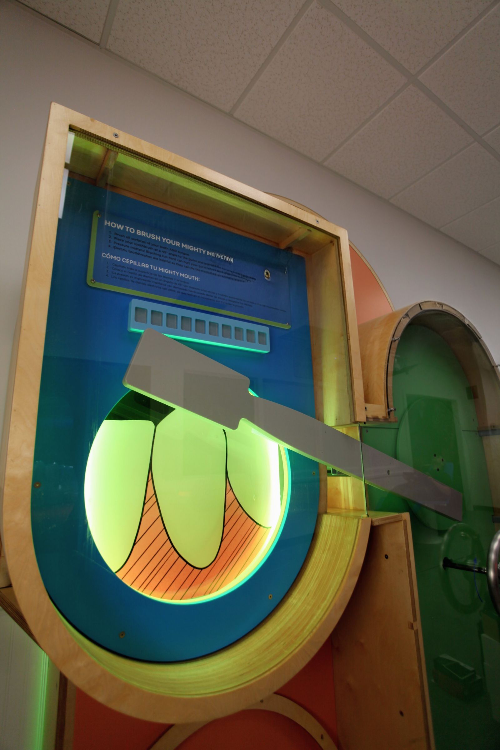 Mighty Mouth Dental Exhibit — project photo 9